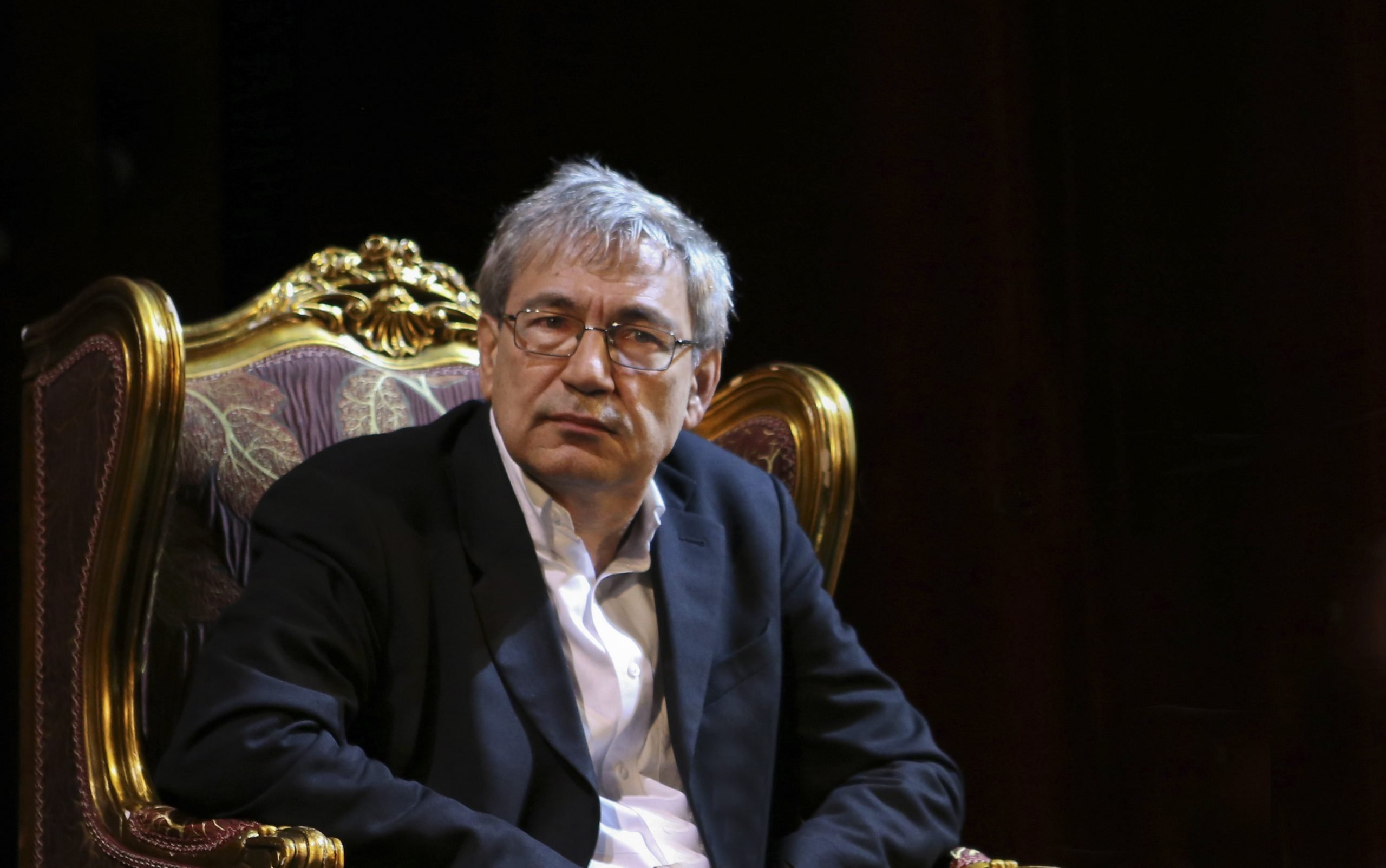 Masumiyet Müzesi İncelemesi – Orhan Pamuk 1 Orhan Pamuk'un Bir Fotoğrafı
