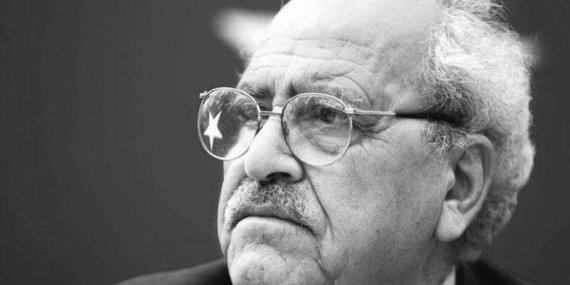 Sezai Karakoç Hayatını Kaybetti