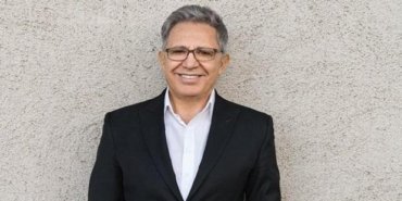 Zülfü Livaneli'nin Bütün Kitapları