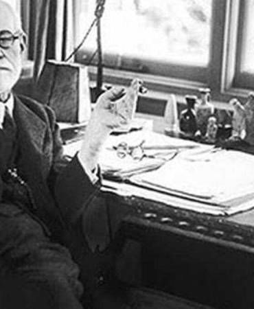 Sigmund Freud'un Hayat Hikayesi
