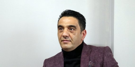 İzdiham Dergisi Kurucusu Bülent Parlak, Hayatını Kaybetti