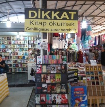 kitap okumak cahilliğinize zarar verebilir