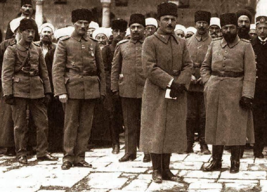 Yıldırım Orduları Grup Komutanı Mustafa Kemal Paşa