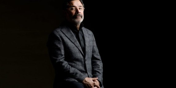 Ahmet Ümit’in Hayat Hikayesi