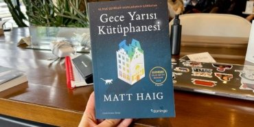 Gece Yarısı Kütüphanesi