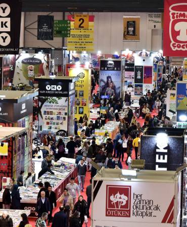 İstanbul Kitap Fuarı 2022 Katılacak Yazarlar
