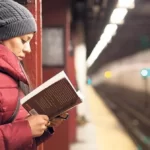 Soğuk Kış Günlerinde Hikayesiyle İçinizi Isıtacak Kitaplar