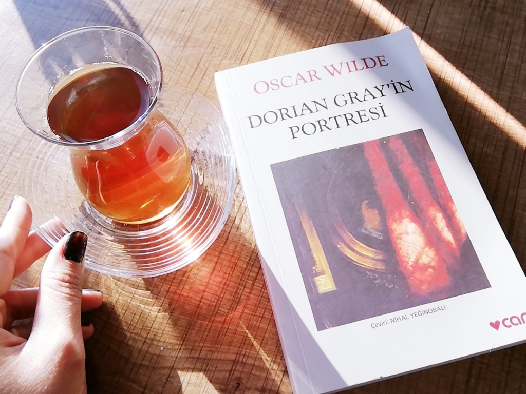 Dorian Gray'in Portresi kitabı incelemesi